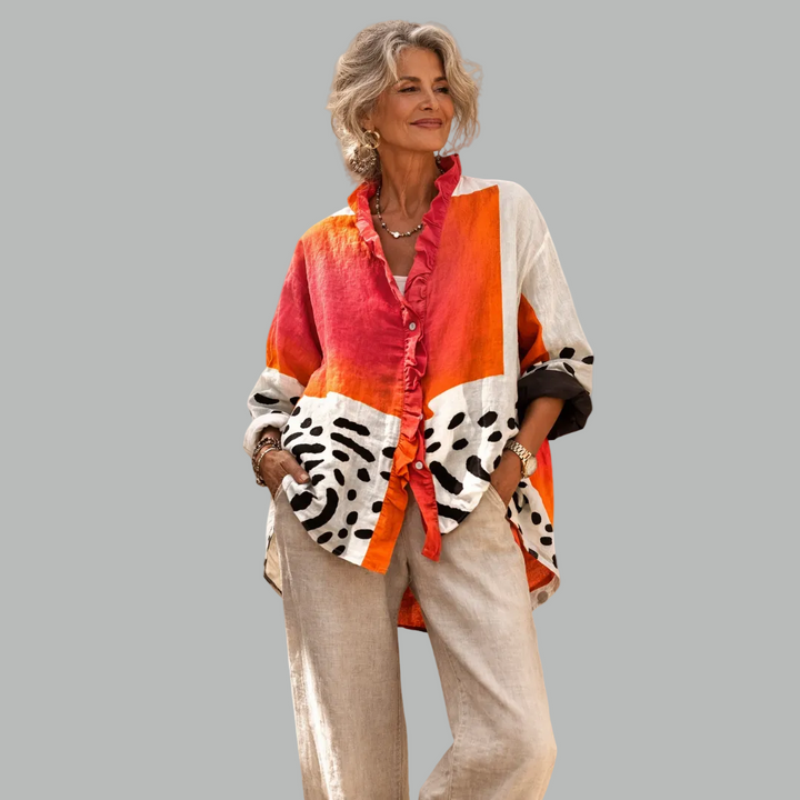 Runa | Avslappet bluse med gjennomgående print.
