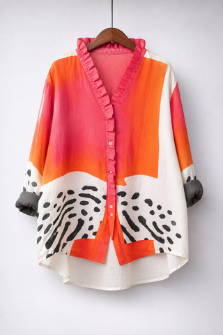 Runa | Avslappet bluse med gjennomgående print.